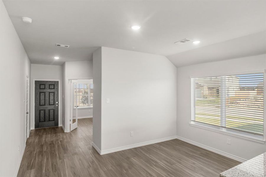 Spacious, unfurnished interior of a new home in Retreat at Fossil Creek, Fort Worth (Image 12). Spacious, unfurnished interior of a new home in Retreat at Fossil Creek, Fort Worth (Image 12).
