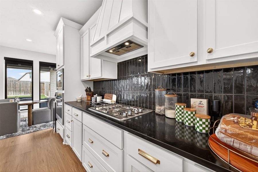 Furnished interior view inside a new home in Candela, Richmond (Image 9).