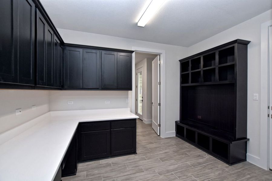 Representative furnished interior of a home built from the Avalon by Giddens Homes in Scofield Farms Estates, Georgetown (Image 15).
