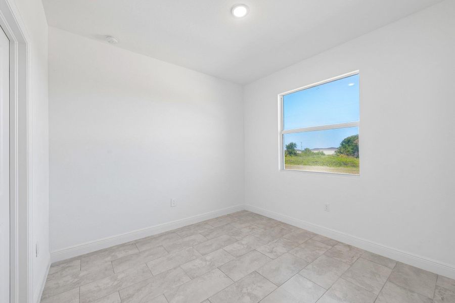 24-web-or-mls-S Castle Cir-S2204-024