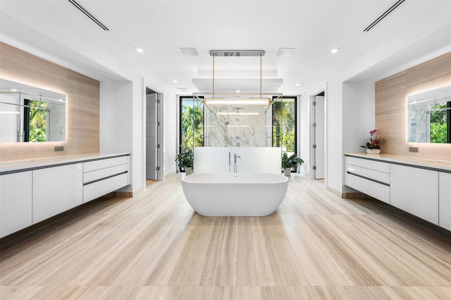 Furnished interior view inside a new home in , Fort Lauderdale (Image 4).