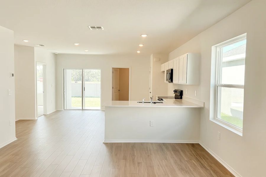 Representative furnished interior of a home built from the Cypress by SimplyDwell Homes in Broadleaf, Parrish (Image 5). Representative furnished interior of a home built from the Cypress by SimplyDwell Homes in Broadleaf, Parrish (Image 5).