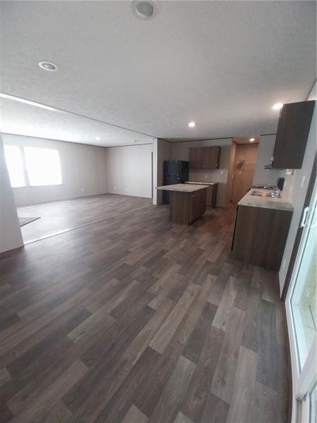 Spacious, unfurnished interior of a new home in , Dawsonville (Image 15).