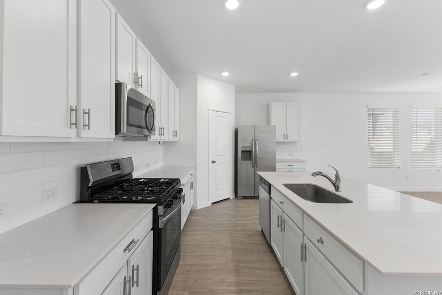 Furnished interior view inside a new home in Grace Valley, Marion (Image 20).