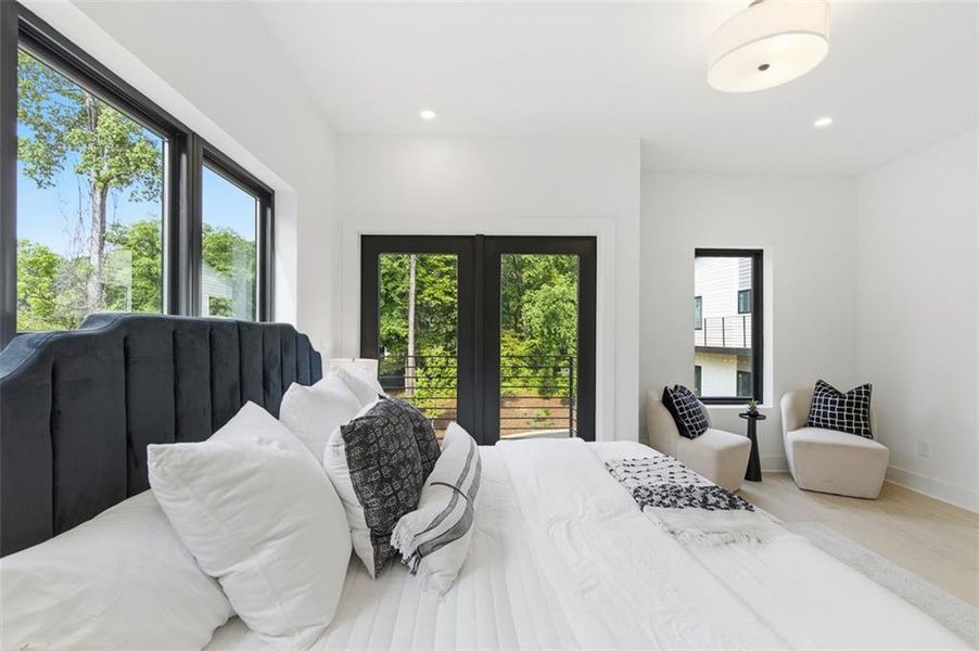 Furnished interior view inside a new home in , Atlanta (Image 13).