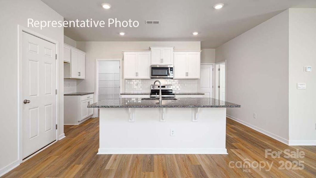 Furnished interior view inside a new home in Stanton, Richburg (Image 7).