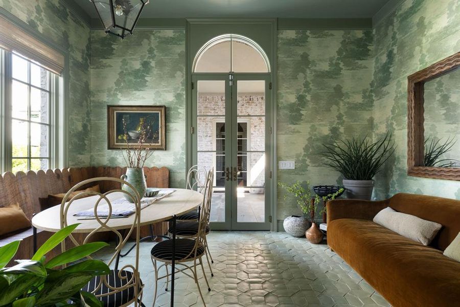 Furnished interior view inside a new home in , Dallas (Image 9).