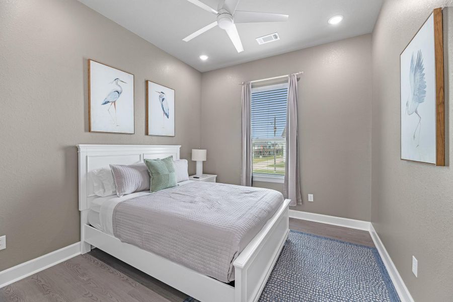 Furnished interior view inside a new home in , Freeport (Image 28).
