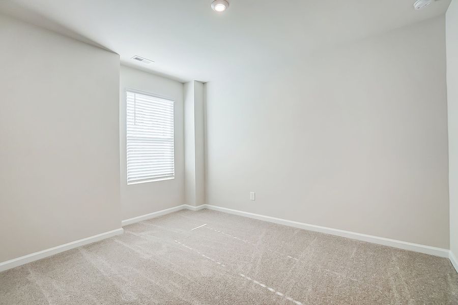 Additional upstairs bedroom