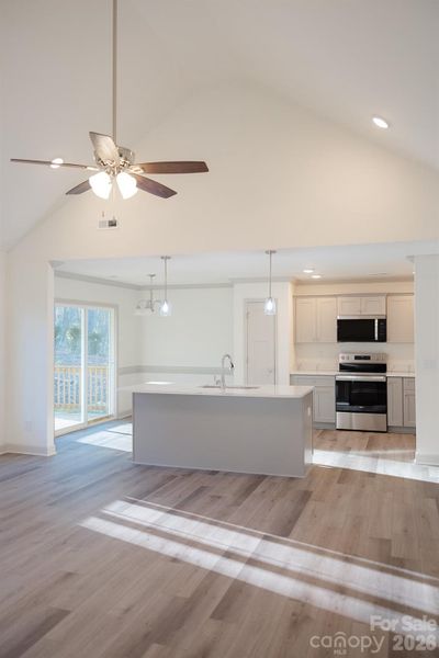 Image 15 of a home in .