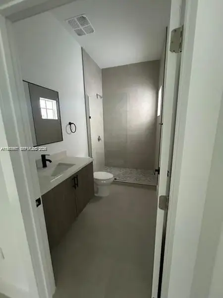 Image 18 of a home in .