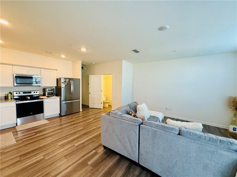 Furnished interior view inside a new home in , Palmetto (Image 11).