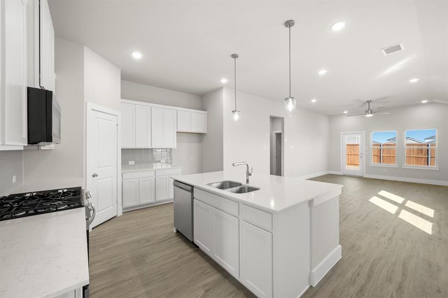 7404 Summer Sunset- Kitchen-1