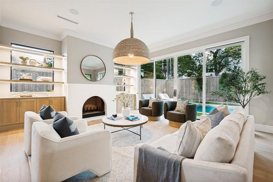 Furnished interior view inside a new home in , Dallas (Image 15).