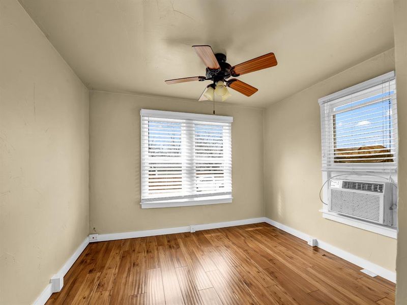 Spacious, unfurnished interior of a new home in , Weatherford (Image 26). Spacious, unfurnished interior of a new home in , Weatherford (Image 26).
