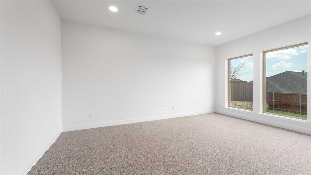 Spacious, unfurnished interior of a new home in Reunion 60'/70', Rhome (Image 19). Spacious, unfurnished interior of a new home in Reunion 60'/70', Rhome (Image 19).