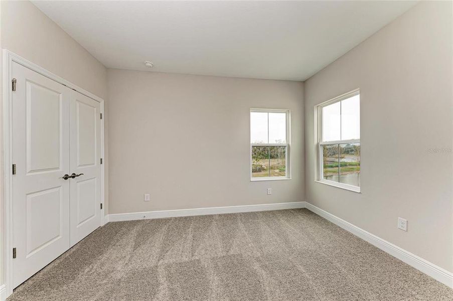 Spacious, unfurnished interior of a new home in North River Ranch, Parrish (Image 32).