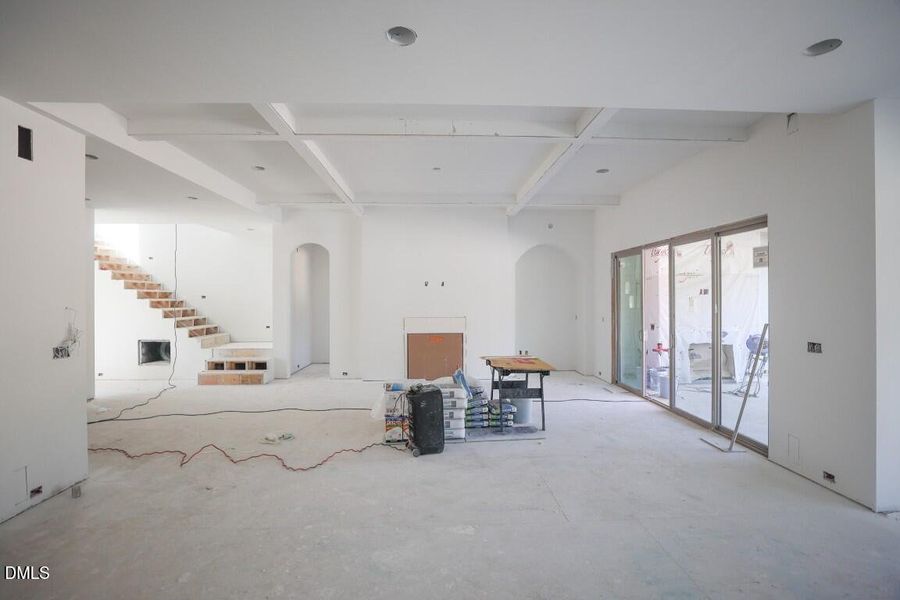 GQ6A1521 (Medium) GQ6A1521 (Medium)