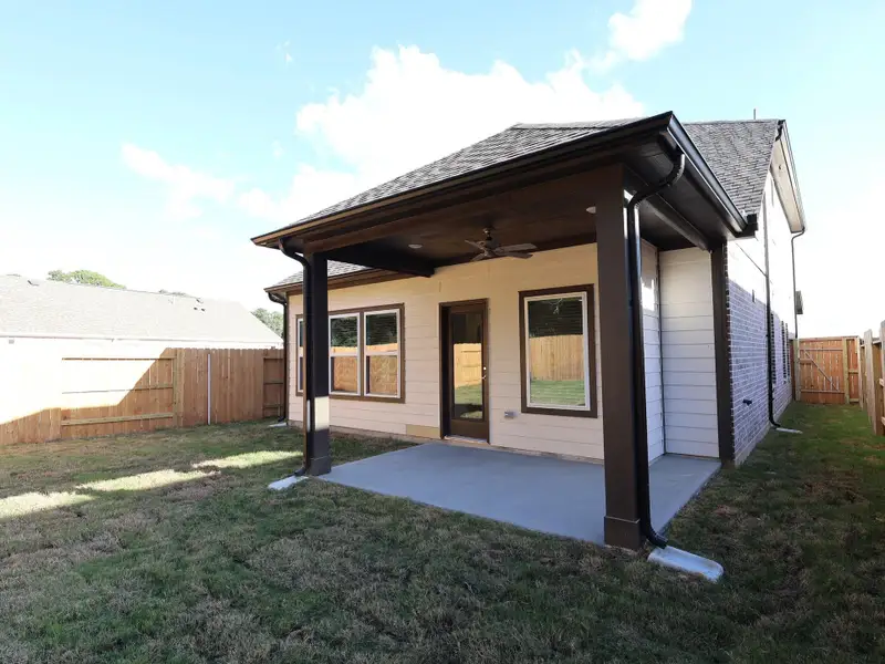 Exterior details and patio area of a home in Sorella, Tomball (Image 2). Exterior details and patio area of a home in Sorella, Tomball (Image 2).
