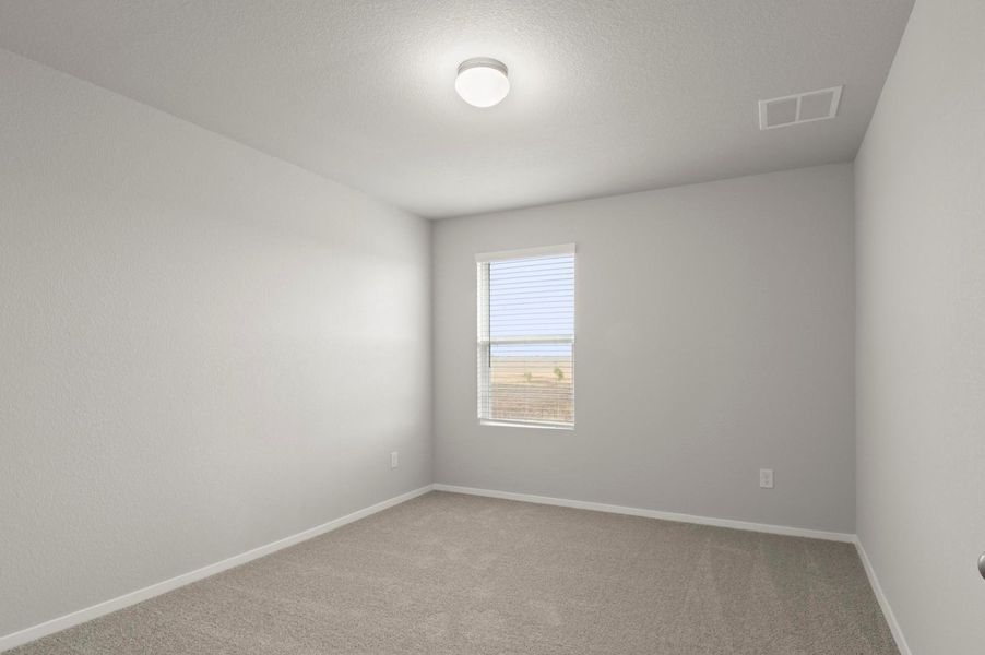 Spacious, unfurnished interior of a new home in Harvest Ridge, Elgin (Image 29).