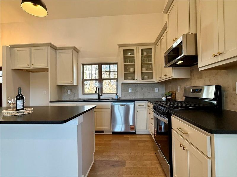 Furnished interior view inside a new home in , Ellijay (Image 5).