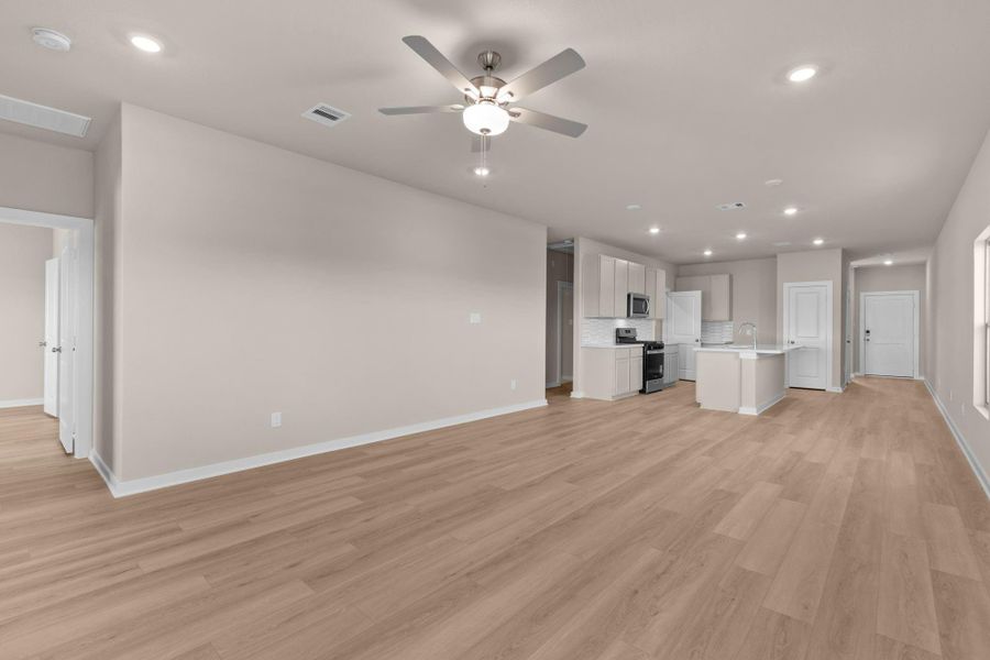 Spacious, unfurnished interior of a new home in Cypress Green, Hockley (Image 19).