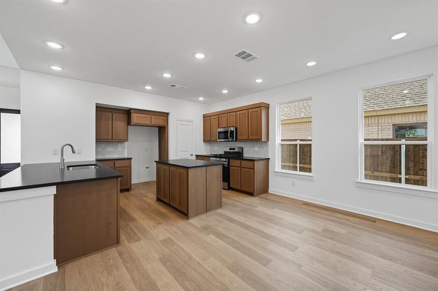 Furnished interior view inside a new home in Talia, Mesquite (Image 7).