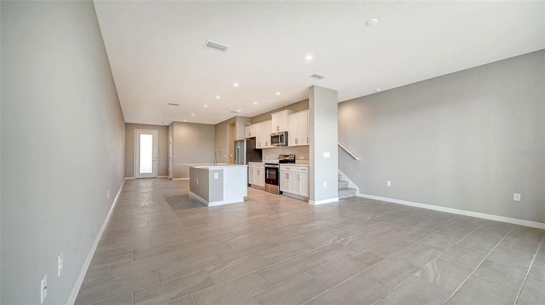 Spacious, unfurnished interior of a new home in , Sarasota (Image 18). Spacious, unfurnished interior of a new home in , Sarasota (Image 18).