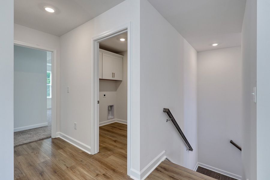 Spacious, unfurnished interior of a new home in Arcadia, Myrtle Beach (Image 31).