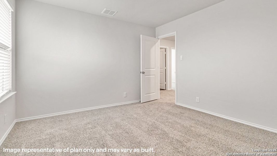 Spacious, unfurnished interior of a new home in Redbird Ranch, San Antonio (Image 32). Spacious, unfurnished interior of a new home in Redbird Ranch, San Antonio (Image 32).