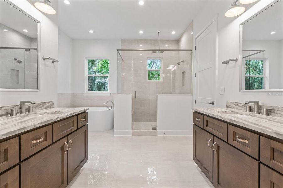 Furnished interior view inside a new home in , Tampa (Image 42).