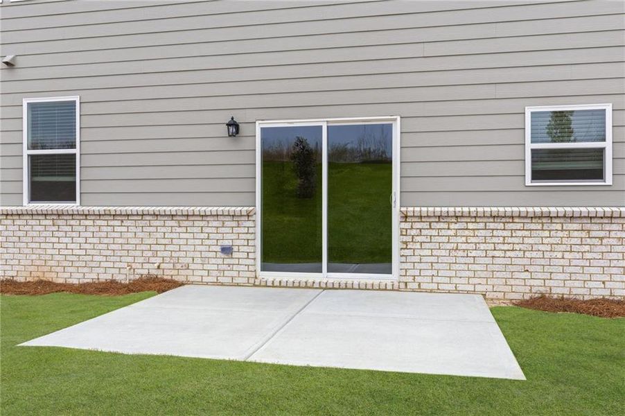 Exterior details and patio area of a home in Apalachee Hills, Bethlehem (Image 17).