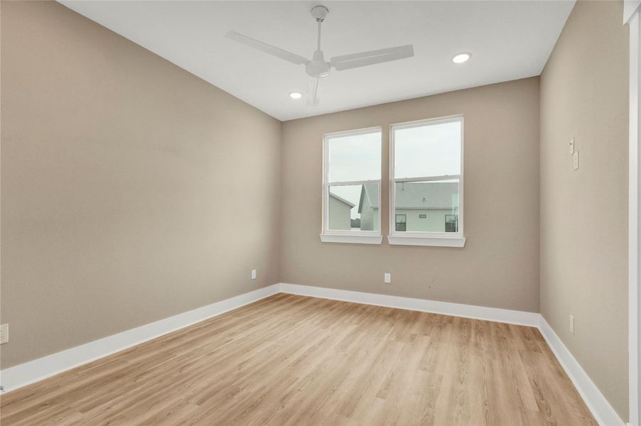 Secondary bedroom #2