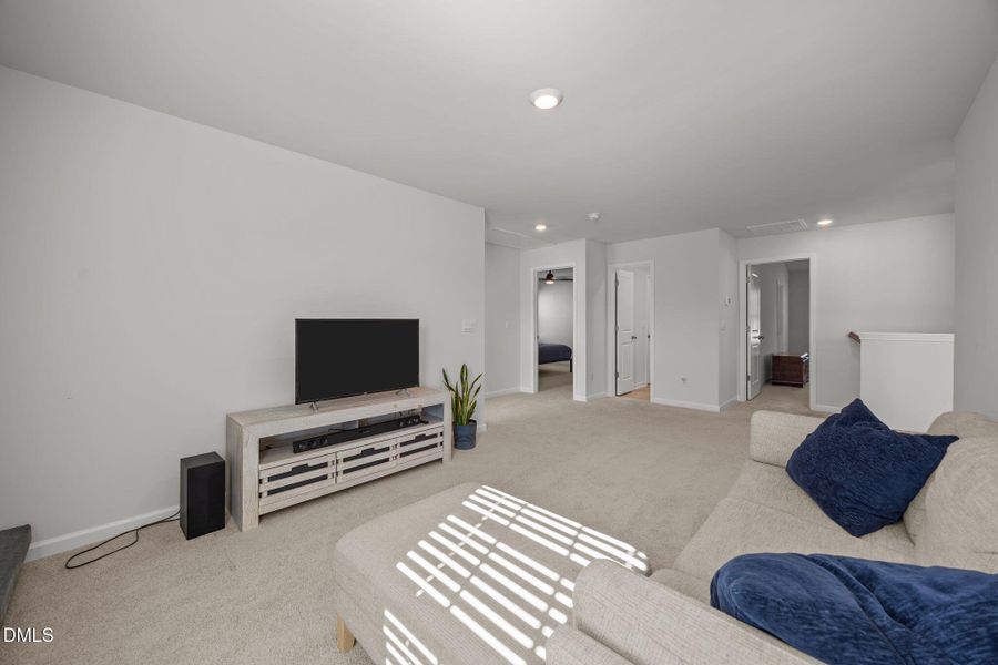 24-web-or-mls-IMG_4948 24-web-or-mls-IMG_4948