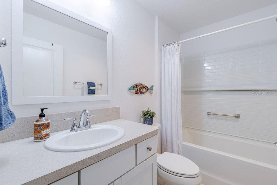 Image 38 of a home in .