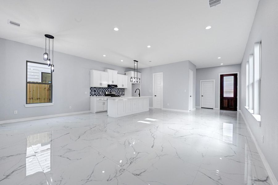 Abundant Natural lighting