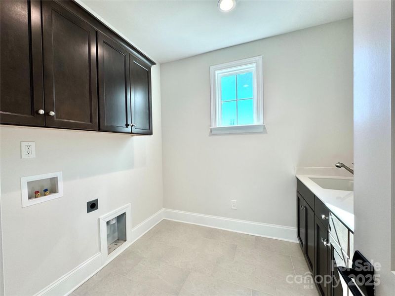 Image 36 of a home in Saddlehorn.