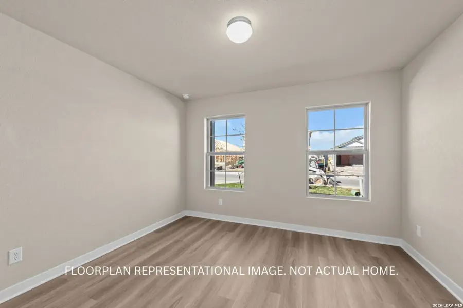 Spacious, unfurnished interior of a new home in Hickory Ridge Estates, Elmendorf (Image 11).