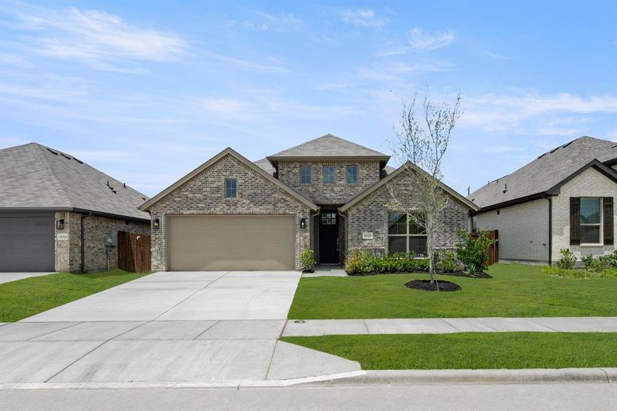 DFW-Summer Crest-Concept 1790-10320 Dittany Lane-Front Exterior-Risewell Homes-1 DFW-Summer Crest-Concept 1790-10320 Dittany Lane-Front Exterior-Risewell Homes-1