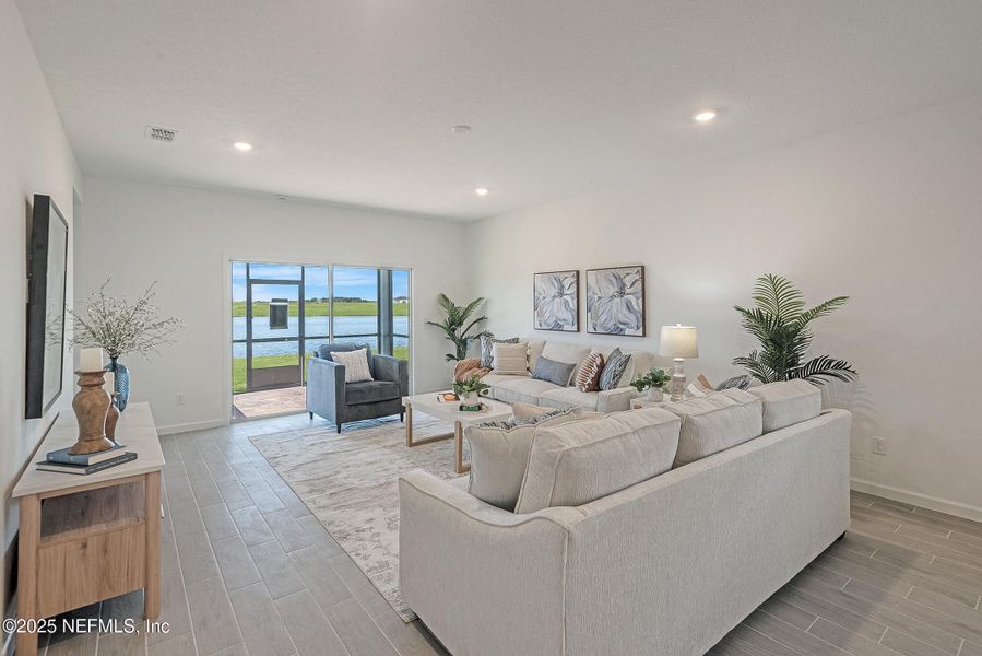 Furnished interior view inside a new home in Seaton Creek: Seaton Creek 50s, Jacksonville (Image 39).