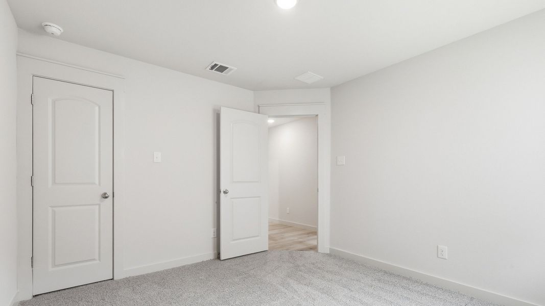 Furnished interior view inside a new home in Morningside, Josephine (Image 11).