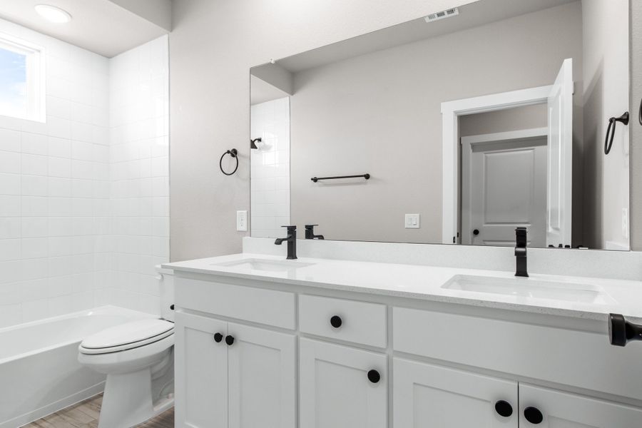 Furnished interior view inside a new home in Wildridge, Oak Point (Image 36).