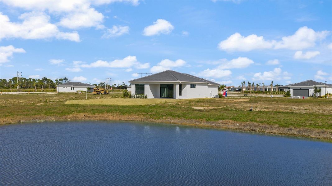 Exterior details and patio area of a home in , Port St. Lucie (Image 21).