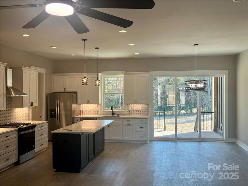 Kitchen / Dining Kitchen / Dining