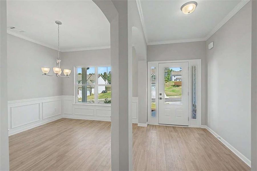 Spacious, unfurnished interior of a new home in Traditions at Cedarcrest, Dallas (Image 17).