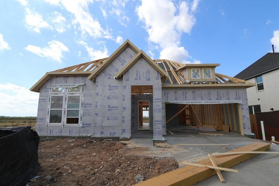 Let us show you how our advanced framing techniques have stood the test of time and allow more insulation for a quieter and more energy efficient home.