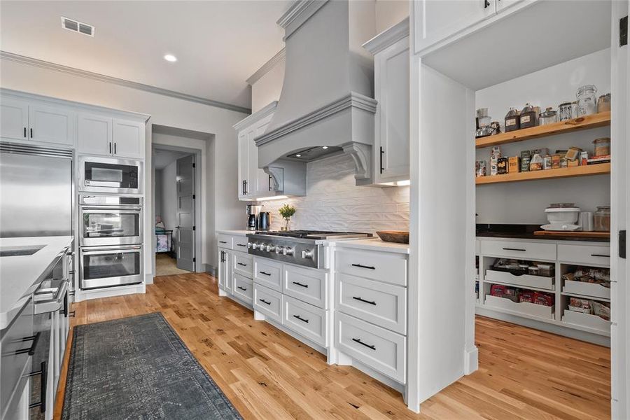 Hidden double-entry walkthrough pantry.