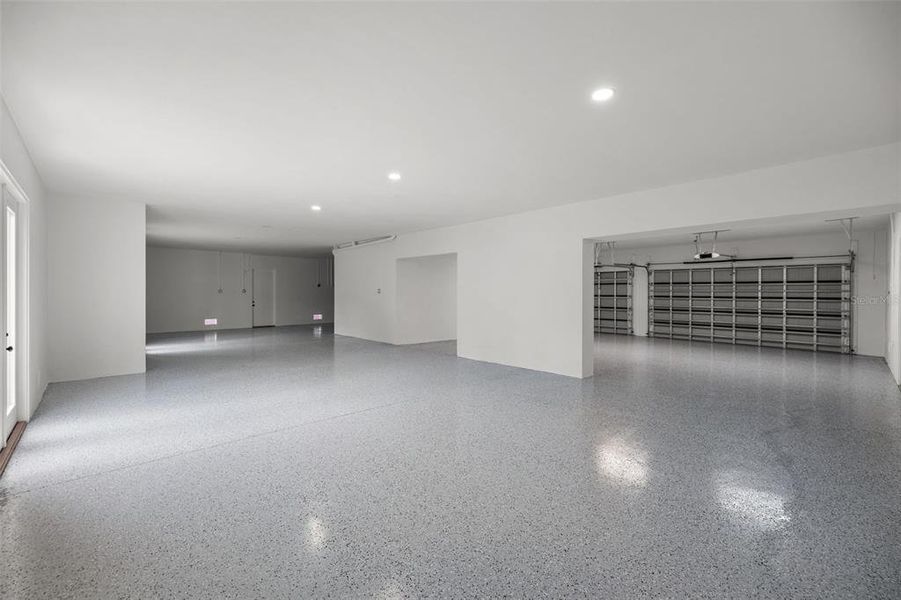 Spacious, unfurnished interior of a new home in , Belleair Beach (Image 54).