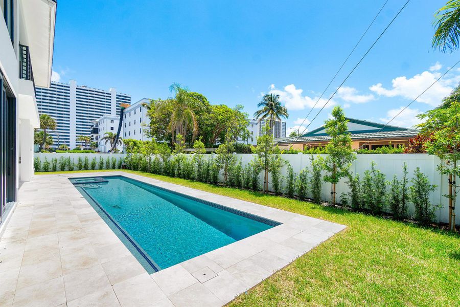 Image 13 of a home in .