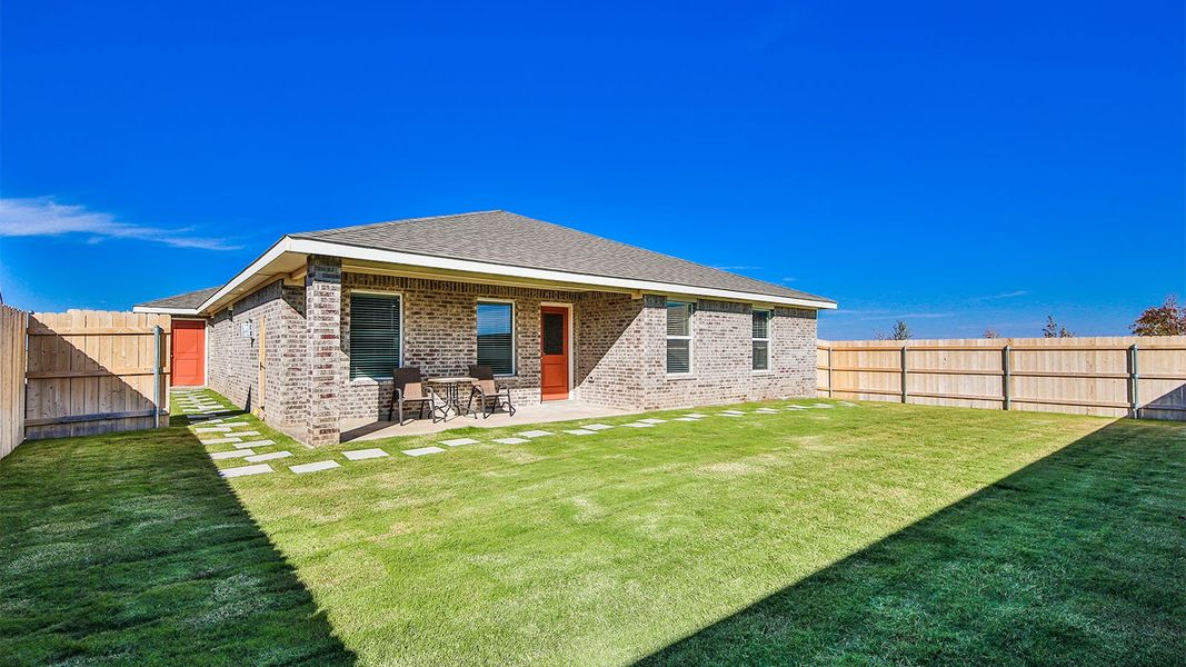 Representative exterior details of a home built from the The Kingston by D.R. Horton in Abbey Glen, Lubbock (Image 23). Representative exterior details of a home built from the The Kingston by D.R. Horton in Abbey Glen, Lubbock (Image 23).